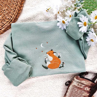 Fox Daisy Embroidered Sweatshirt Gift For Nature Lover