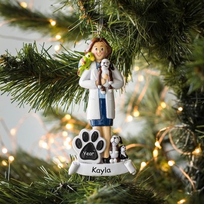 Personalized Veterinarian Girl Christmas Ornament New Year Gift For Veterinarian
