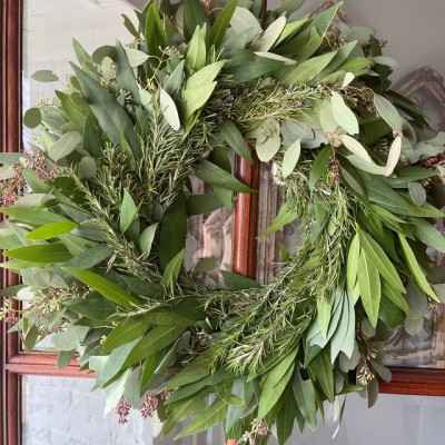 FRESH Eucalyptus Seeded Home Decor Fall Wreath For Front Door
